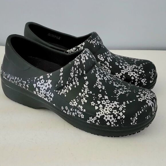 Crocs comfort shoe women's size 8 - Picture 1 of 5
